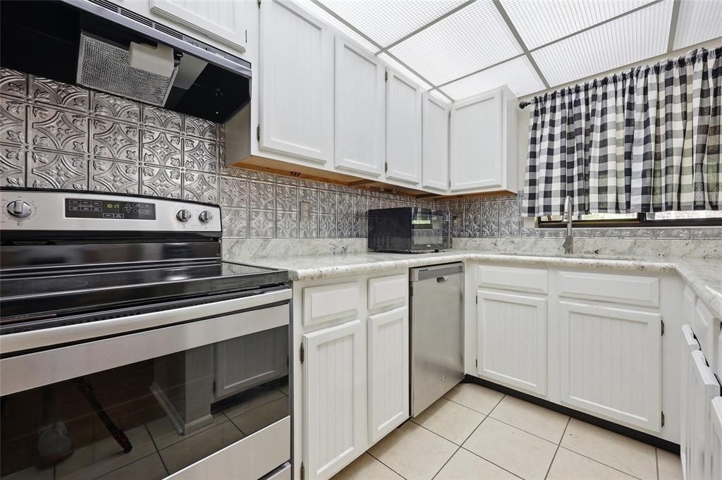 En Venta: $169,900 (2 camas, 1 baños, 938 Pies cuadrados)