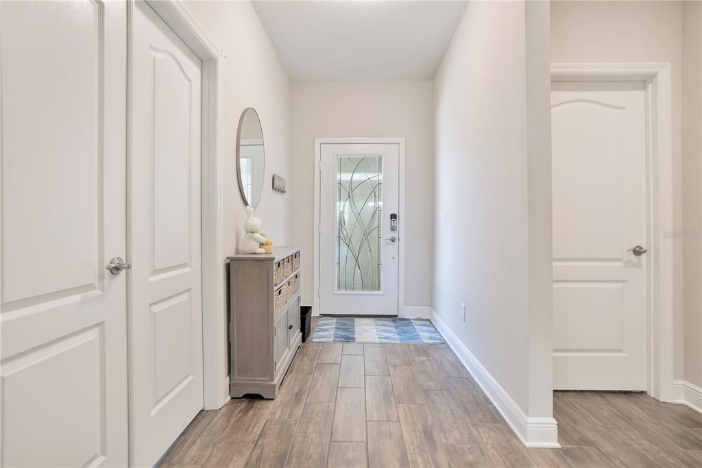 待售: $329,900 (2 贝兹, 2 浴室, 1524 平方英尺)