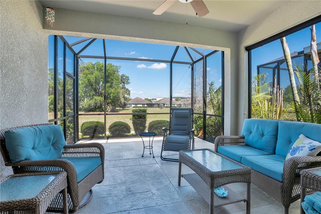 待售: $329,900 (2 贝兹, 2 浴室, 1524 平方英尺)