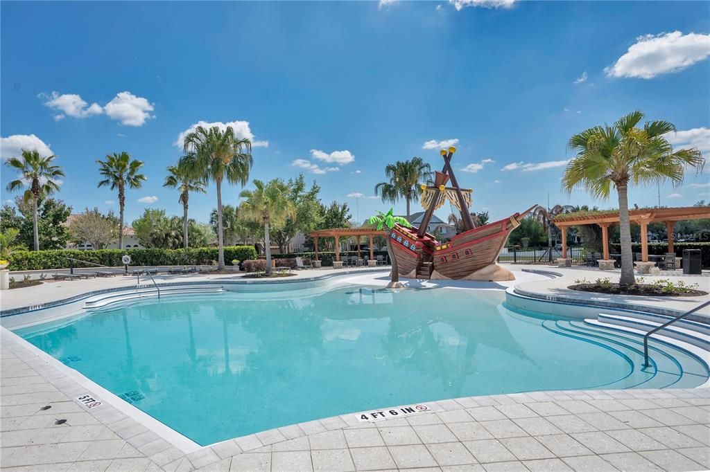 待售: $329,900 (2 贝兹, 2 浴室, 1524 平方英尺)