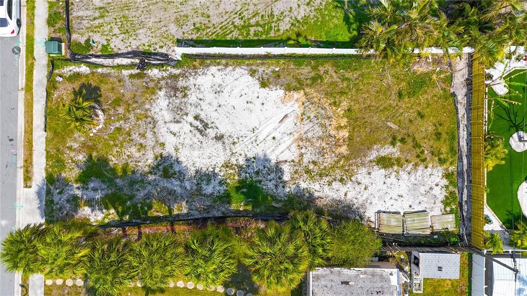 待售: $295,000 (0.11 acres)