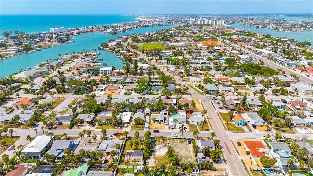 待售: $295,000 (0.11 acres)