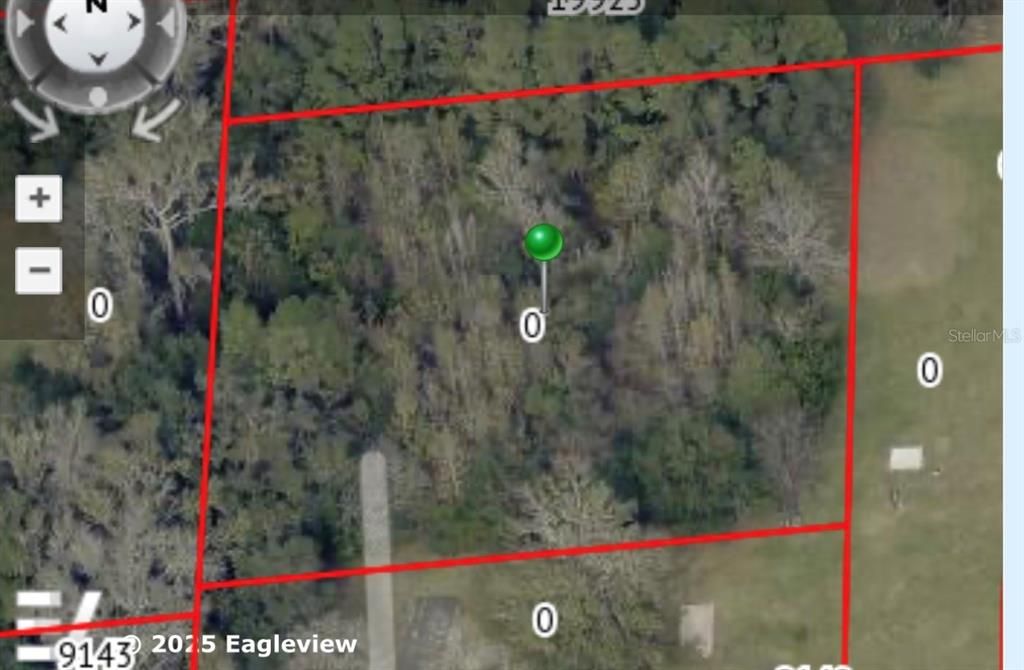 En Venta: $58,000 (1.01 acres)
