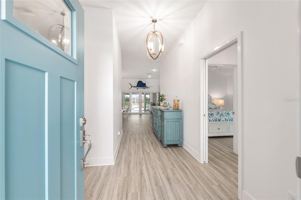 For Sale: $995,000 (3 beds, 2 baths, 1959 Square Feet)