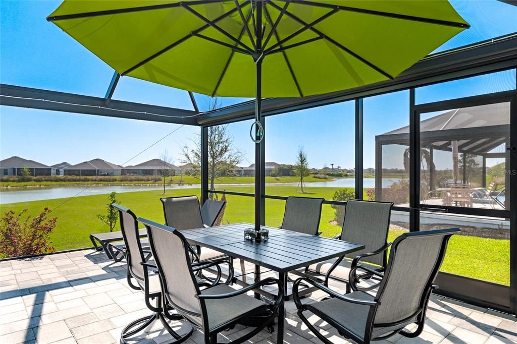 For Sale: $995,000 (3 beds, 2 baths, 1959 Square Feet)