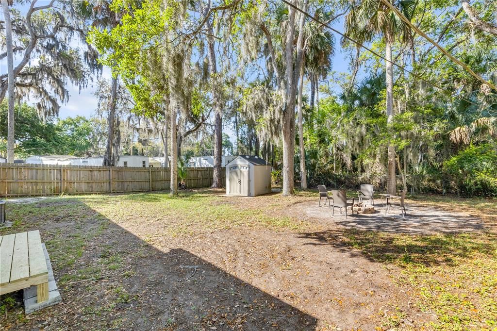 На продажу: $249,000 (3 спален, 1 ванн, 1176 Квадратных фут)