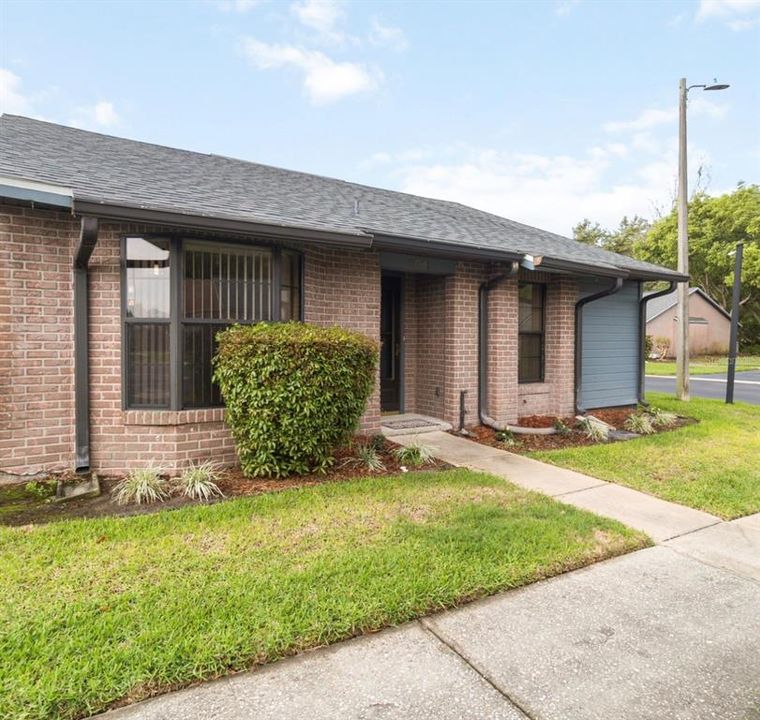 For Sale: $264,900 (3 beds, 2 baths, 1126 Square Feet)