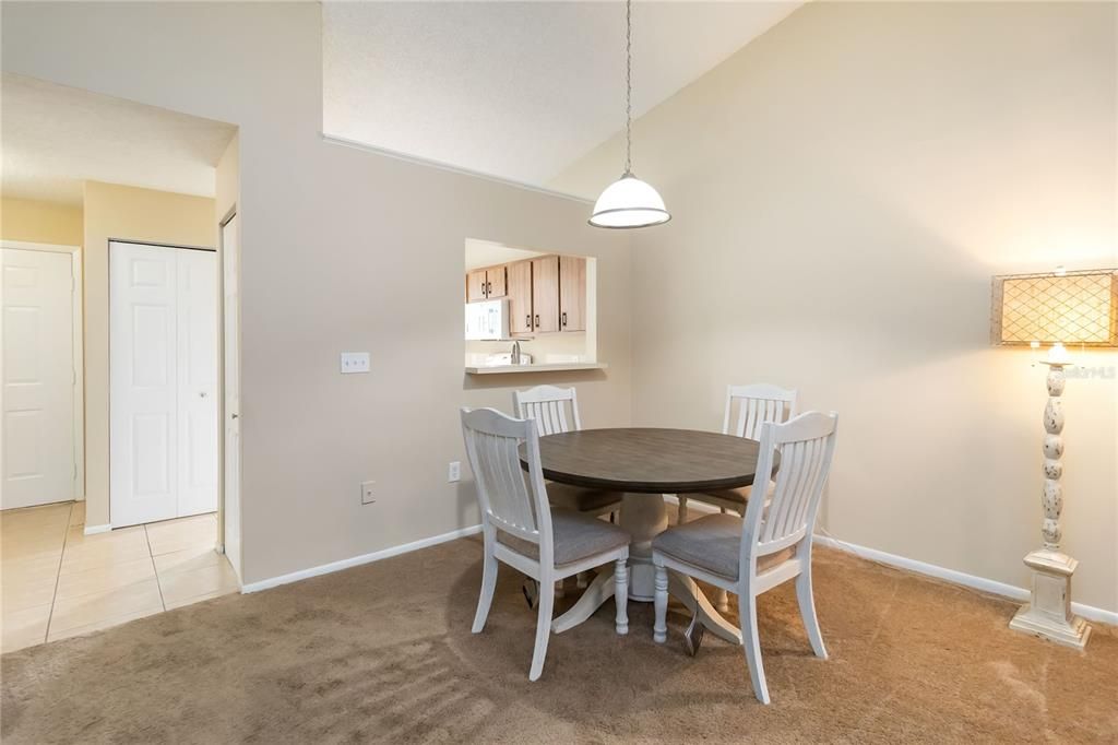 For Sale: $264,900 (3 beds, 2 baths, 1126 Square Feet)