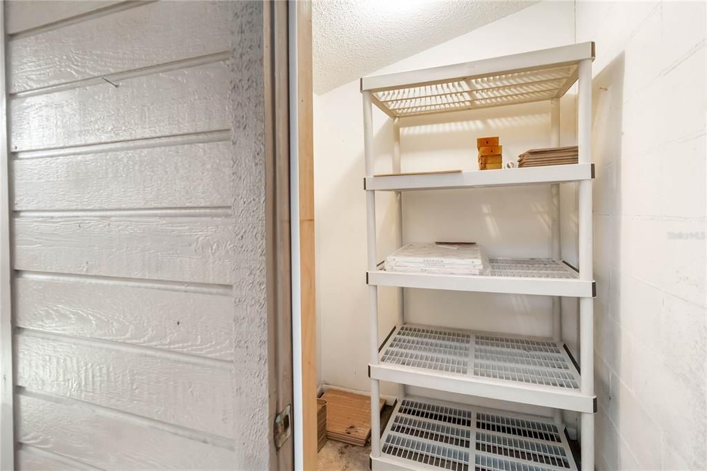 For Sale: $264,900 (3 beds, 2 baths, 1126 Square Feet)