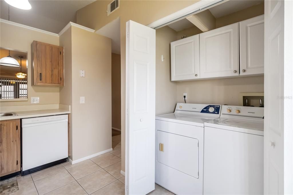 For Sale: $264,900 (3 beds, 2 baths, 1126 Square Feet)