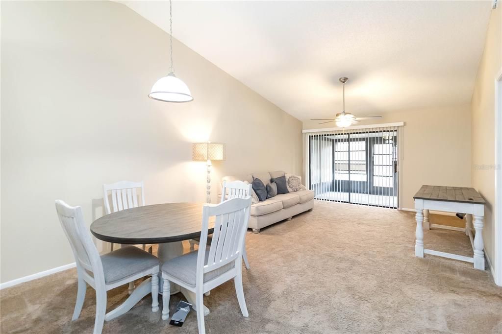 For Sale: $264,900 (3 beds, 2 baths, 1126 Square Feet)