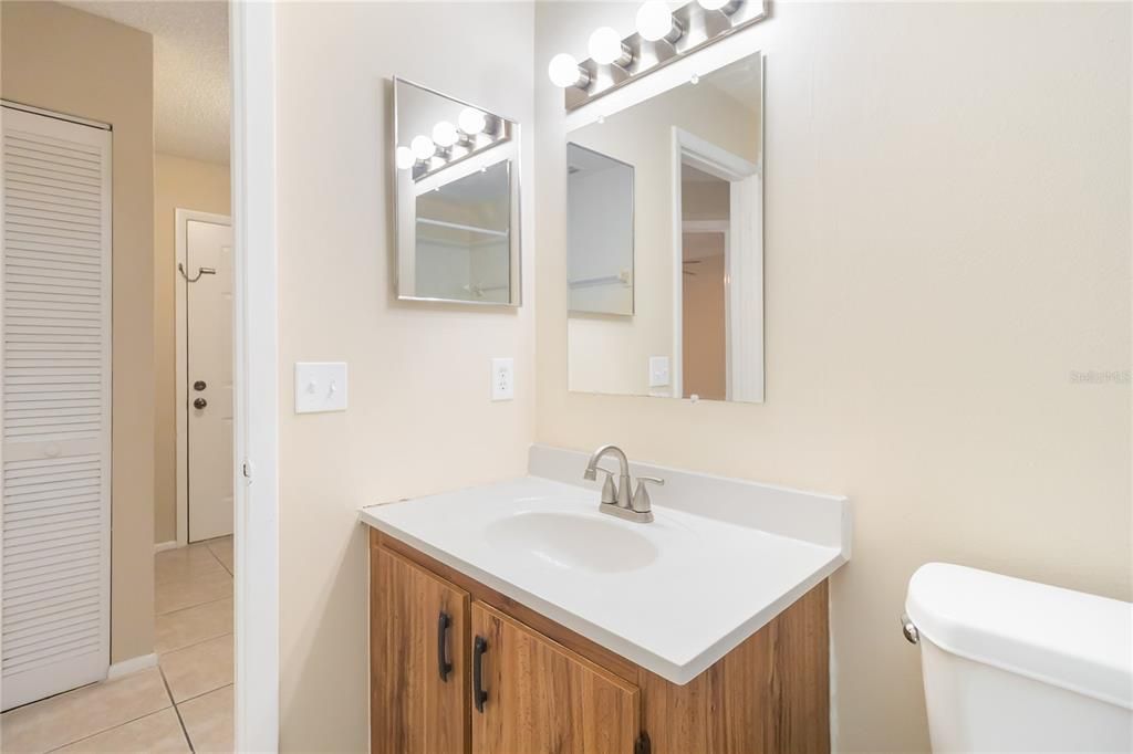 For Sale: $264,900 (3 beds, 2 baths, 1126 Square Feet)