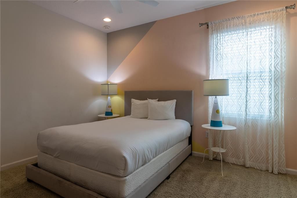 For Sale: $1,550,000 (14 beds, 11 baths, 6404 Square Feet)
