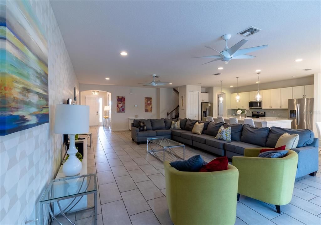 For Sale: $1,550,000 (14 beds, 11 baths, 6404 Square Feet)