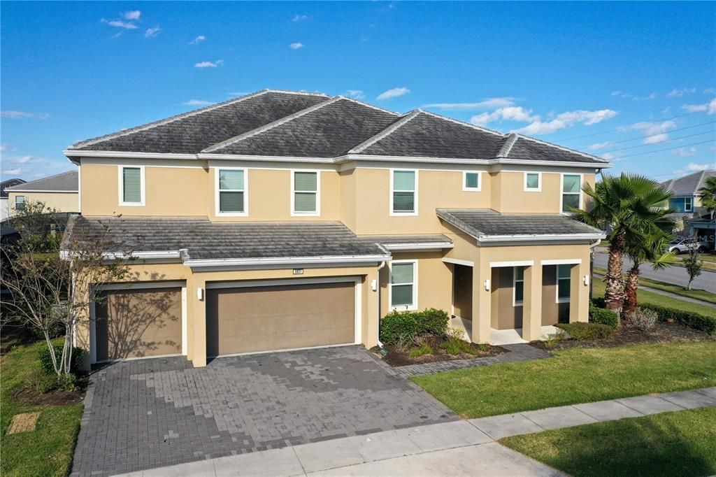 For Sale: $1,550,000 (14 beds, 11 baths, 6404 Square Feet)