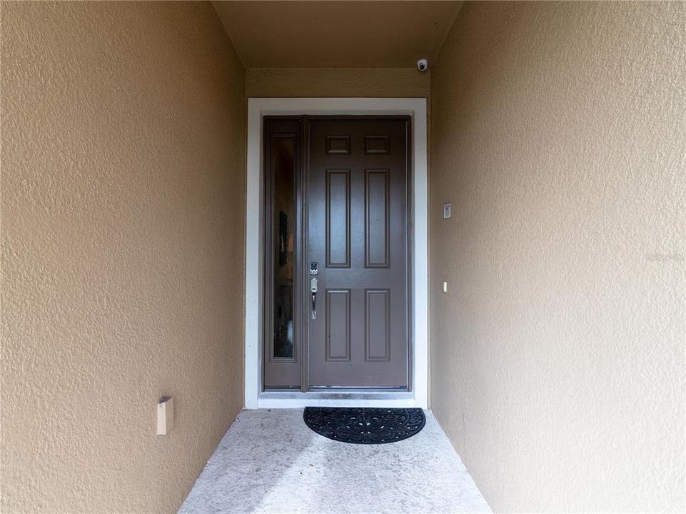 For Sale: $1,550,000 (14 beds, 11 baths, 6404 Square Feet)