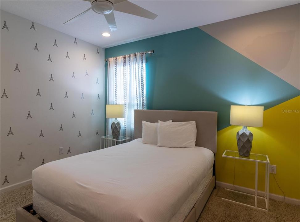 For Sale: $1,550,000 (14 beds, 11 baths, 6404 Square Feet)