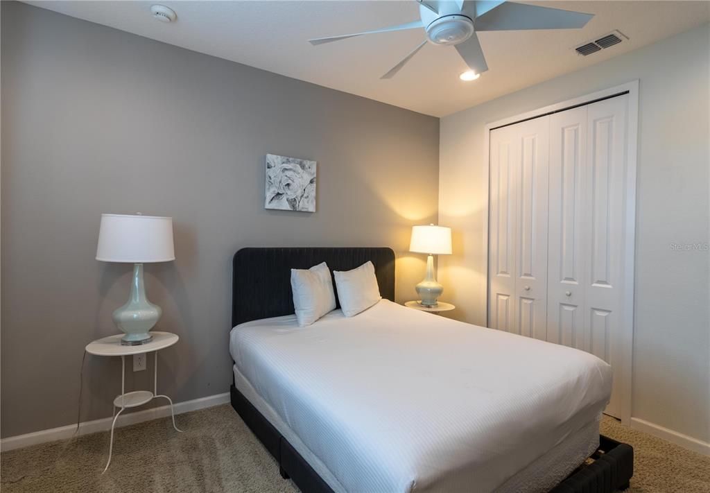For Sale: $1,550,000 (14 beds, 11 baths, 6404 Square Feet)