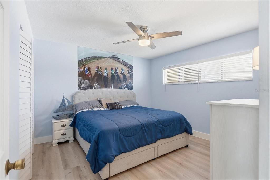 Activo con contrato: $320,000 (1 camas, 1 baños, 650 Pies cuadrados)