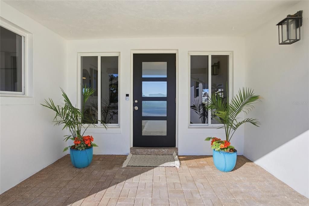 For Sale: $1,299,000 (2 beds, 2 baths, 1563 Square Feet)