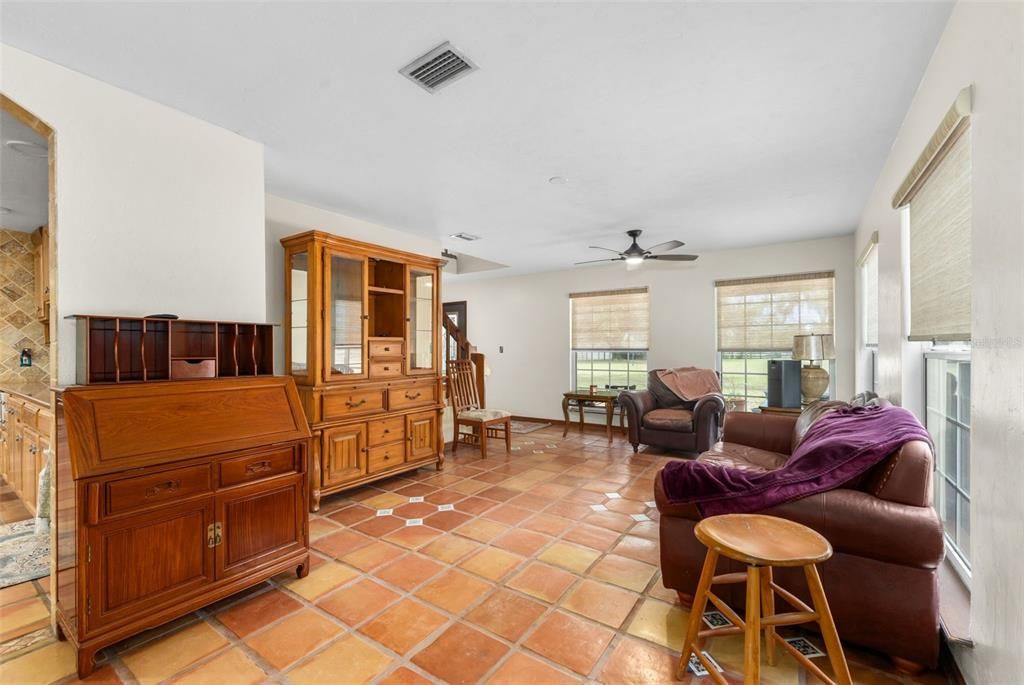 For Sale: $765,000 (4 beds, 4 baths, 4214 Square Feet)