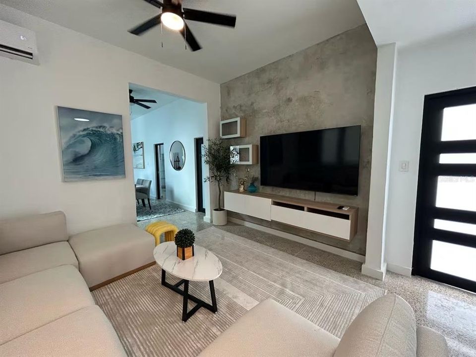 На продажу: $1,000,000 (0 спален, 0 ванн, 2862 Квадратных фут)