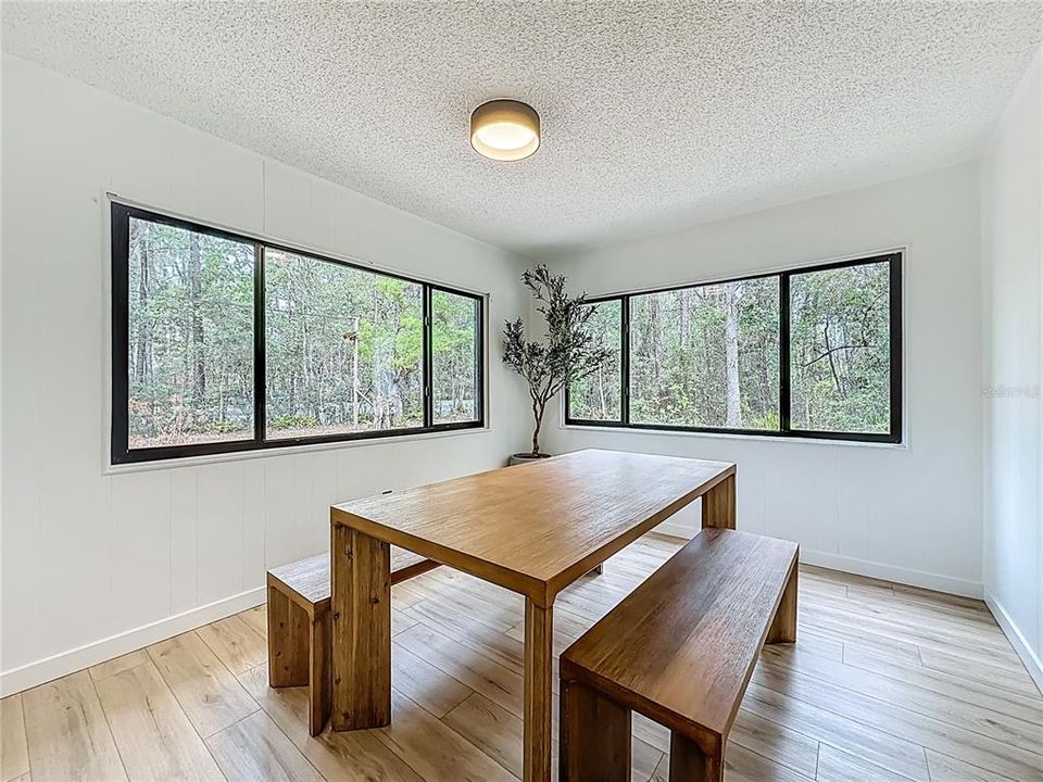 For Sale: $895,000 (4 beds, 3 baths, 3068 Square Feet)