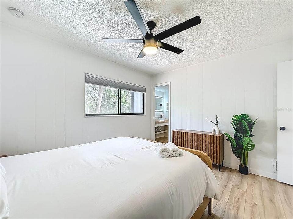 For Sale: $895,000 (4 beds, 3 baths, 3068 Square Feet)