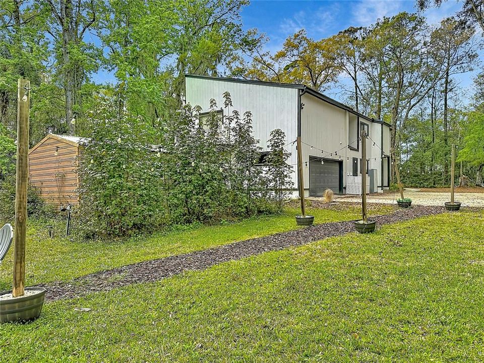 For Sale: $895,000 (4 beds, 3 baths, 3068 Square Feet)