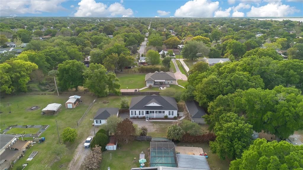 Active With Contract: $475,000 (5 beds, 4 baths, 3052 Square Feet)