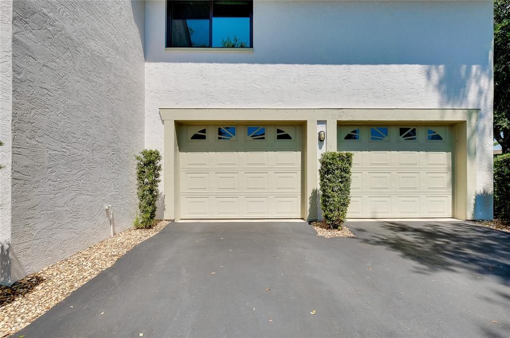 На продажу: $204,900 (2 спален, 2 ванн, 1120 Квадратных фут)