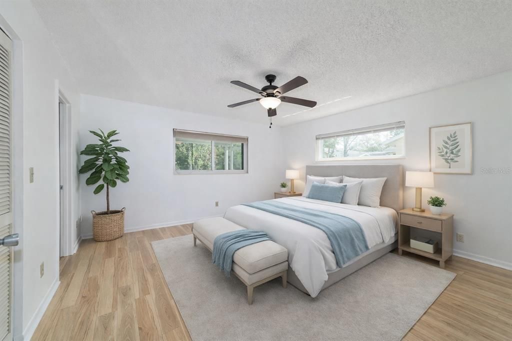 На продажу: $169,900 (2 спален, 2 ванн, 1369 Квадратных фут)