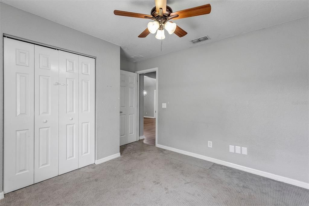 Active With Contract: $249,999 (3 beds, 2 baths, 1354 Square Feet)