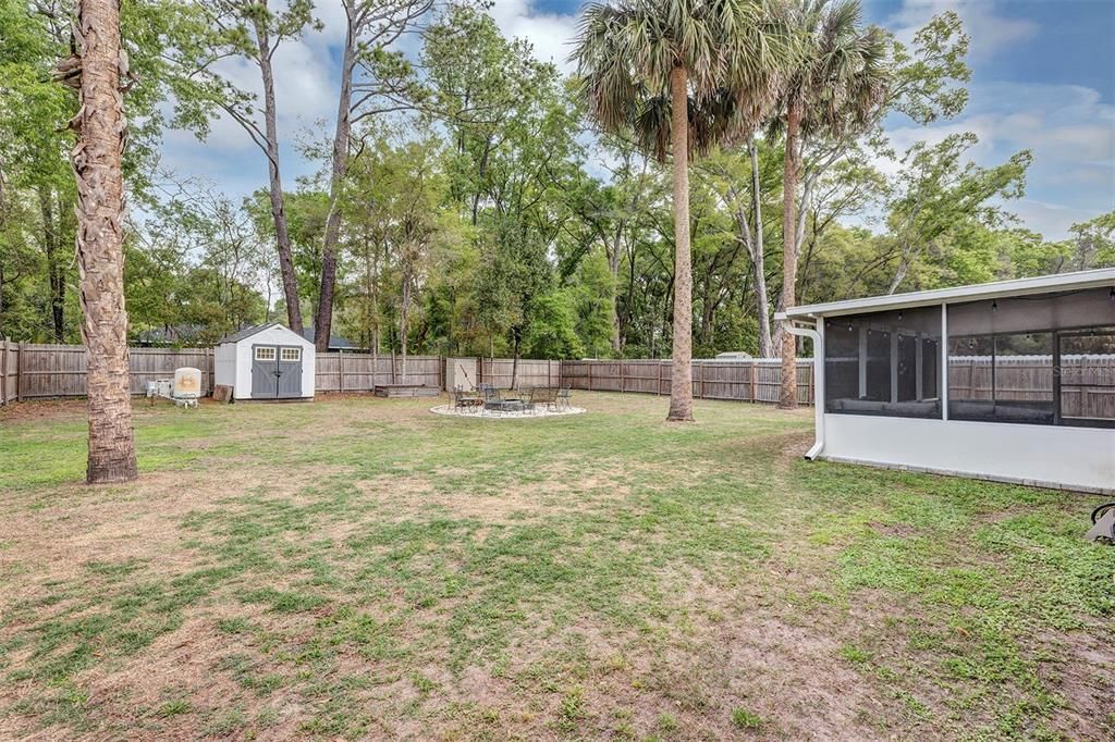 Active With Contract: $249,999 (3 beds, 2 baths, 1354 Square Feet)