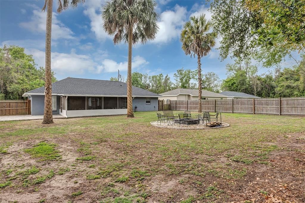 Active With Contract: $249,999 (3 beds, 2 baths, 1354 Square Feet)