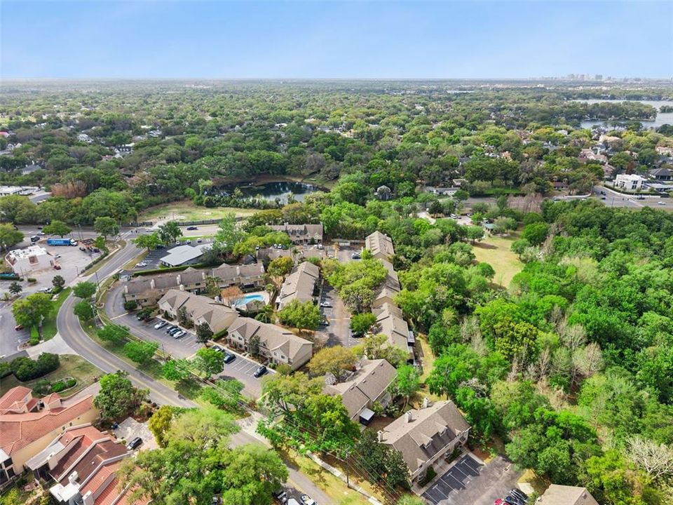 Activo con contrato: $257,000 (2 camas, 2 baños, 959 Pies cuadrados)