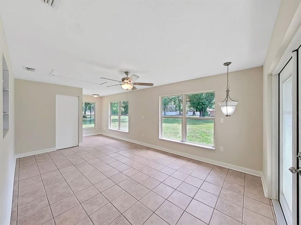 Activo con contrato: $436,500 (2 camas, 1 baños, 1196 Pies cuadrados)