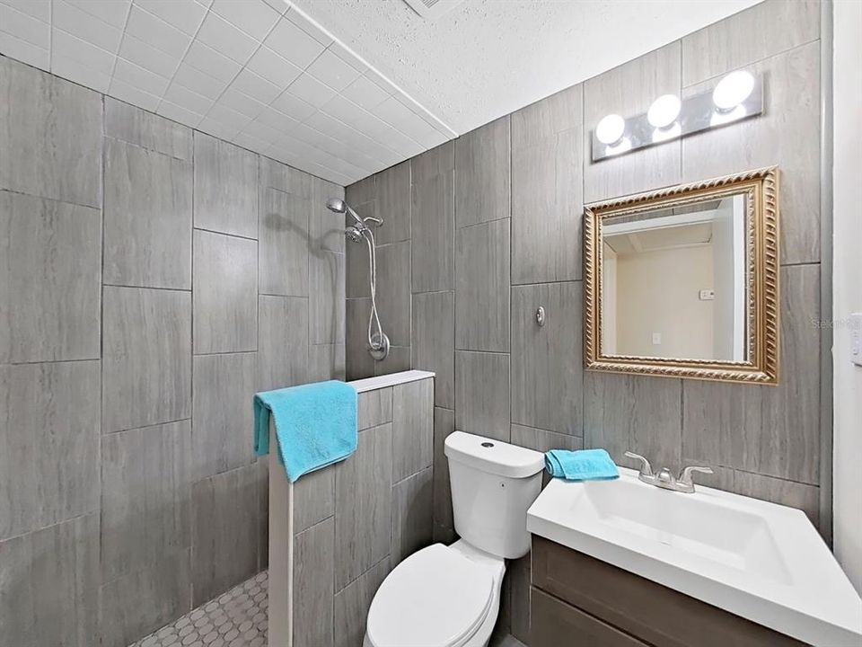 Activo con contrato: $436,500 (2 camas, 1 baños, 1196 Pies cuadrados)