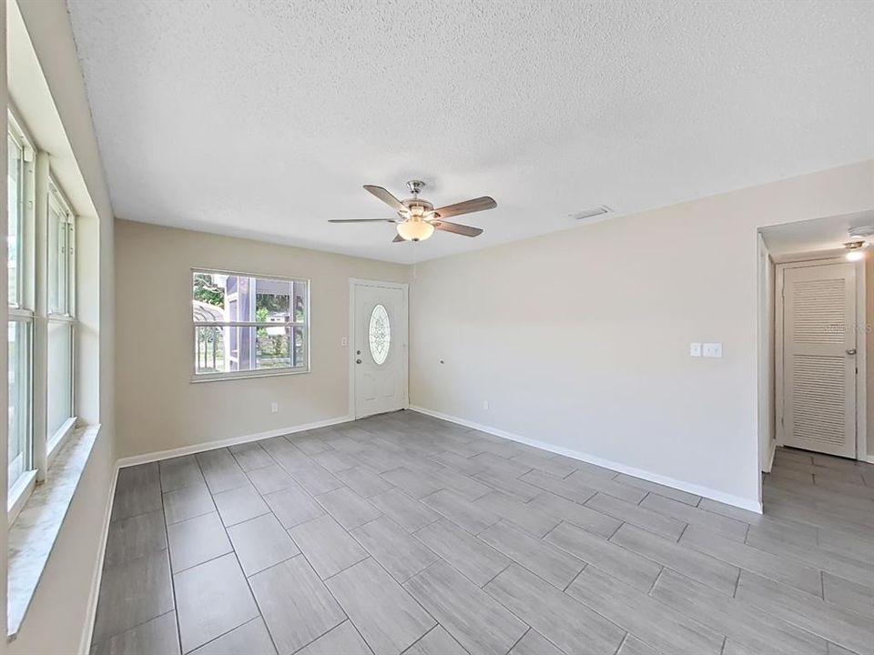 Activo con contrato: $436,500 (2 camas, 1 baños, 1196 Pies cuadrados)