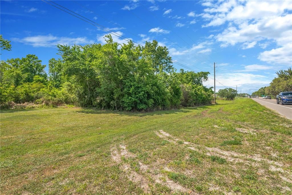 На продажу: $250,000 (5.17 acres)