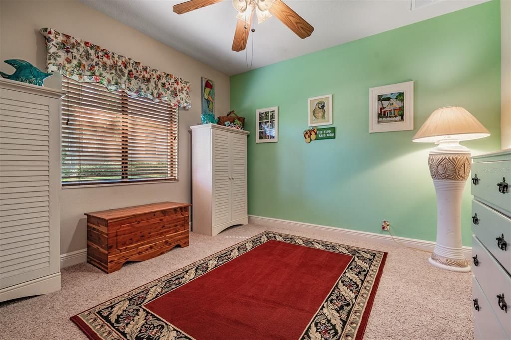 For Sale: $989,000 (3 beds, 3 baths, 3042 Square Feet)