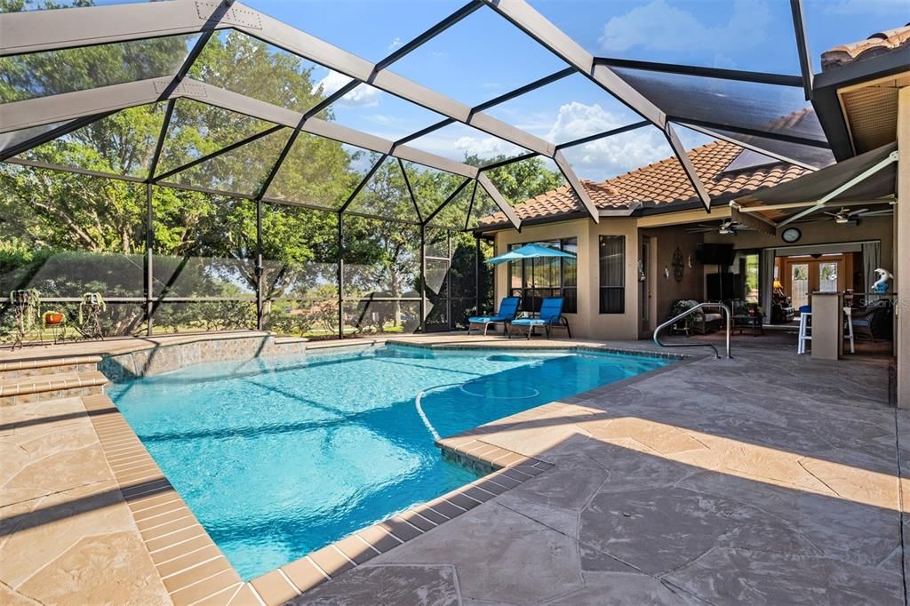 For Sale: $989,000 (3 beds, 3 baths, 3042 Square Feet)