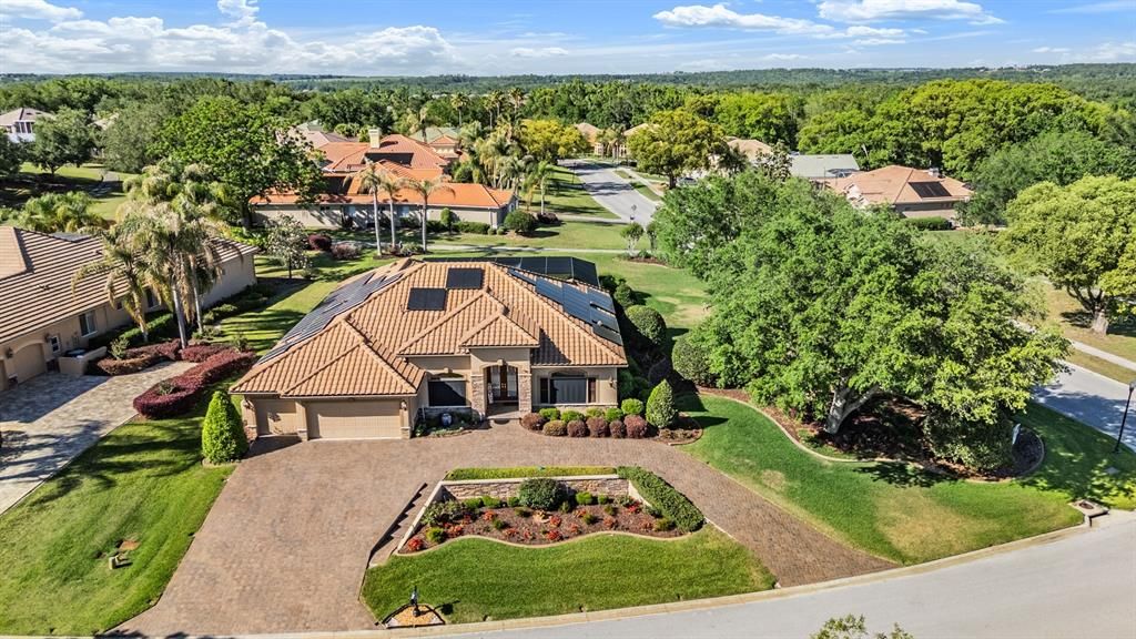 For Sale: $989,000 (3 beds, 3 baths, 3042 Square Feet)