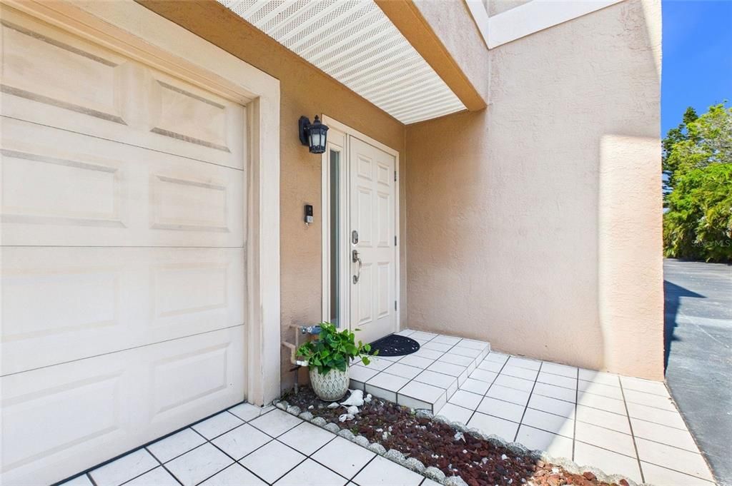 En Venta: $429,000 (2 camas, 2 baños, 1650 Pies cuadrados)