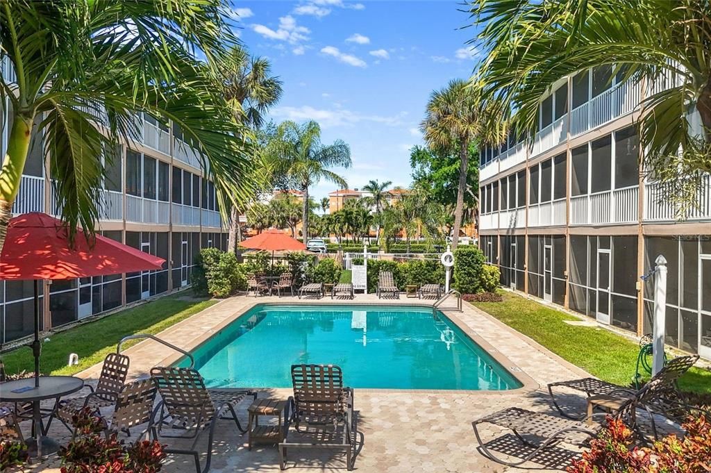 En Venta: $429,000 (2 camas, 2 baños, 1650 Pies cuadrados)