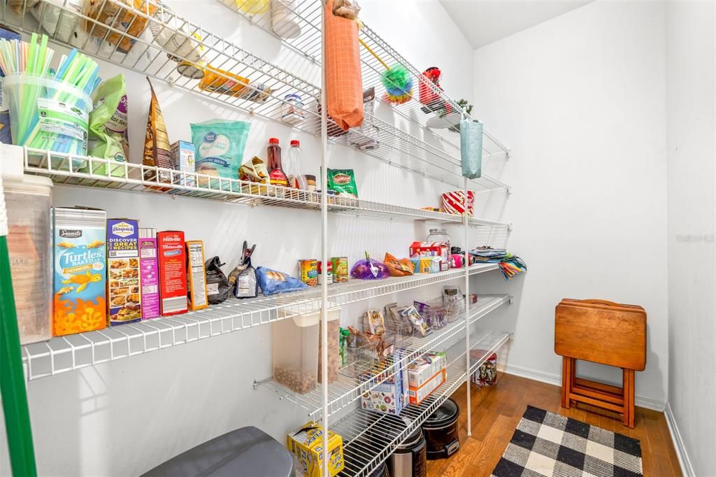 En Venta: $514,900 (3 camas, 2 baños, 2755 Pies cuadrados)