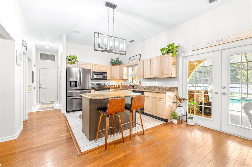 En Venta: $514,900 (3 camas, 2 baños, 2755 Pies cuadrados)