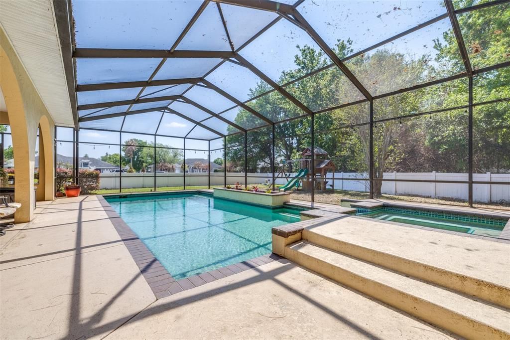 En Venta: $514,900 (3 camas, 2 baños, 2755 Pies cuadrados)