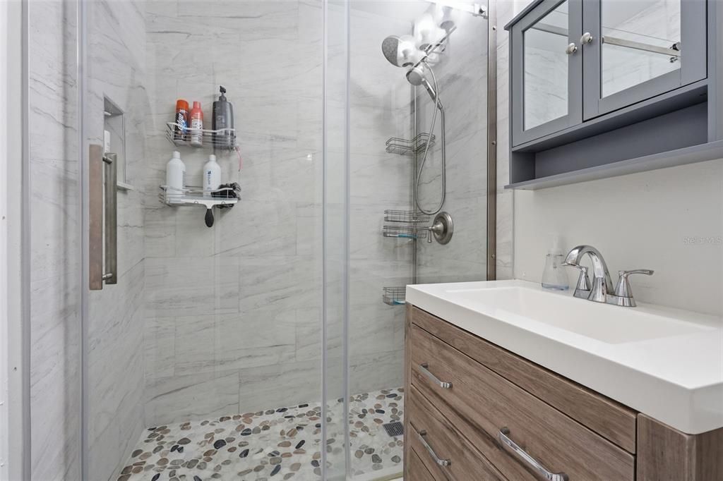 En Venta: $205,000 (2 camas, 1 baños, 816 Pies cuadrados)