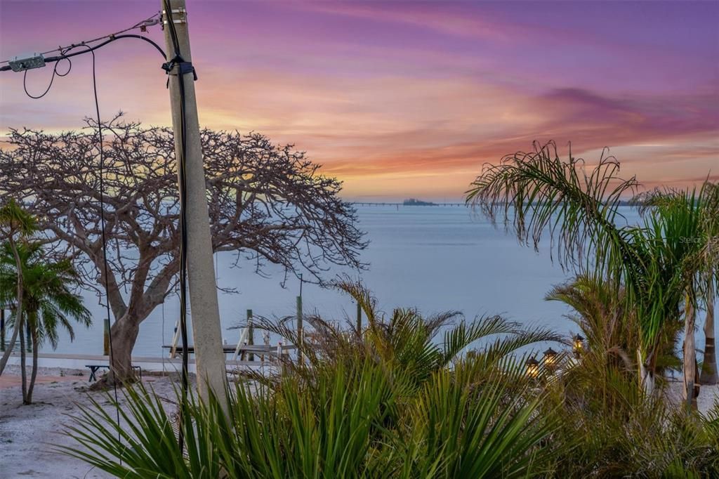 En Venta: $389,900 (1 camas, 1 baños, 594 Pies cuadrados)